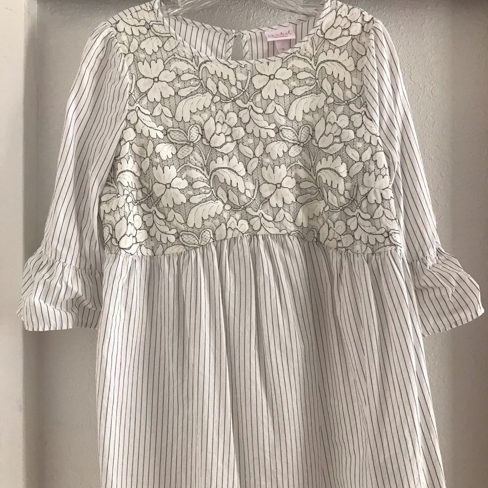 BOGO-Maternity top